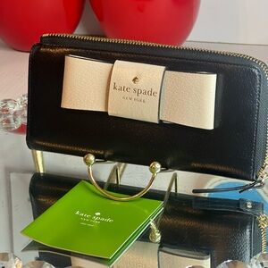 Kate Spade Black and Cream Wallet with Bow